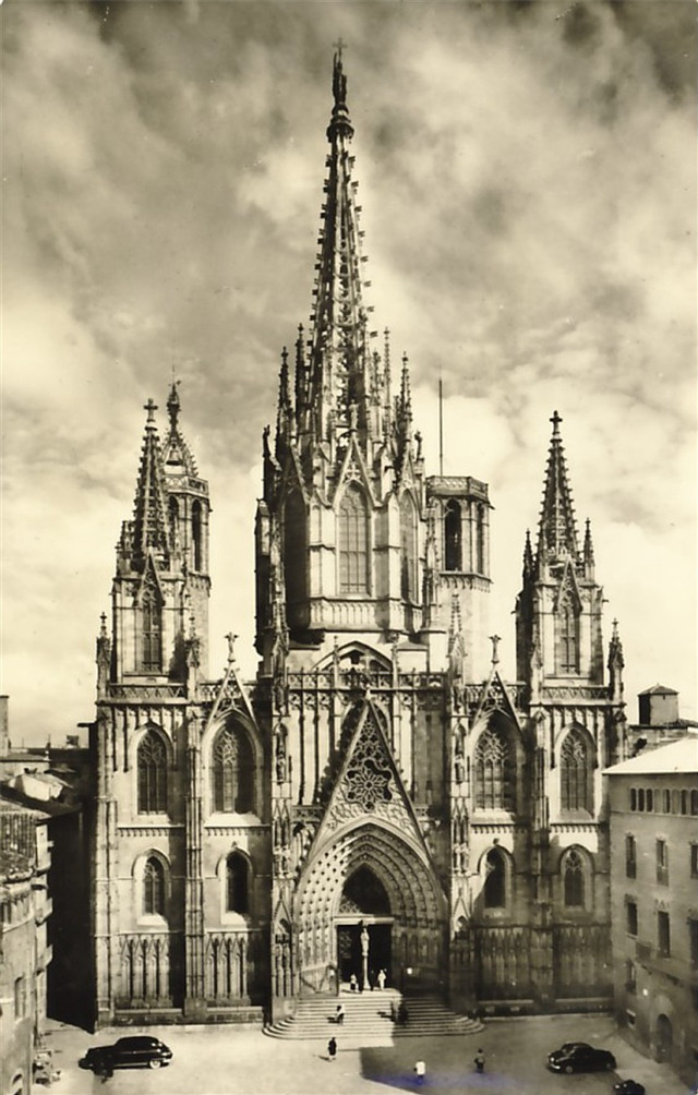 Large cathedral clock tower black free wallpaper for mobile - medium preview image