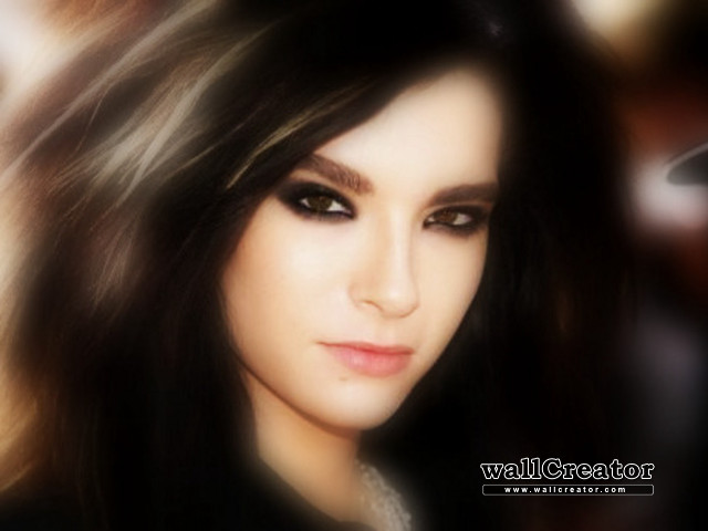 Beautiful woman black hair black free wallpaper for desktop - medium preview image