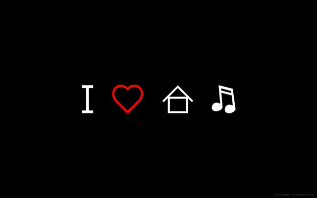 Red heart musical note house free wallpaper for desktop - medium preview image