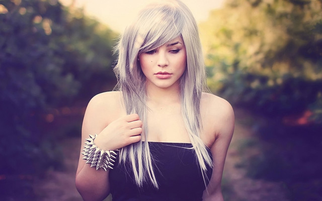 Woman long hair bracelet forest free wallpaper for desktop - medium preview image