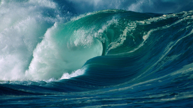 Large wave breaking ocean wall free wallpaper for desktop - medium preview image