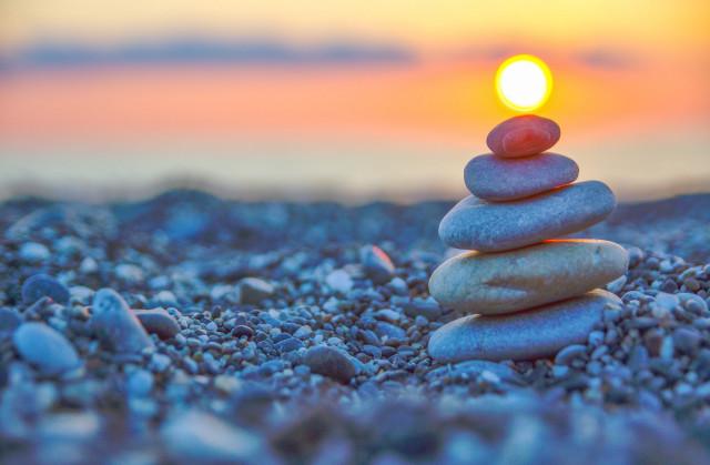 Stack rocks beach ocean sunset free wallpaper for desktop - medium preview image