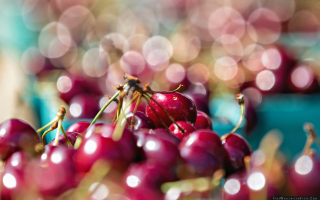 Cherries table bokeh macro professional free wallpaper for desktop - medium preview image