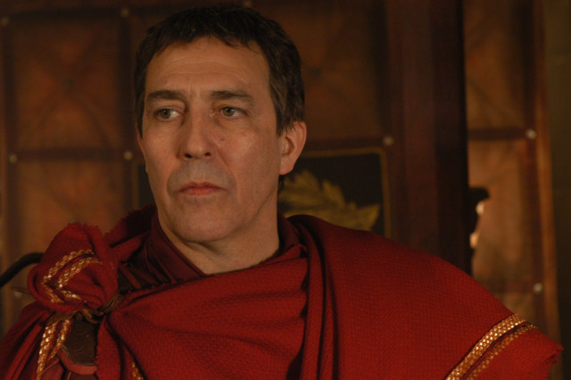 Man red robe red bow free wallpaper for desktop - medium preview image