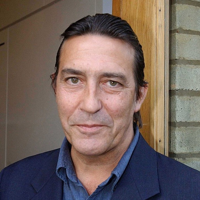 Man blue jacket blue shirt free wallpaper for tablet - medium preview image