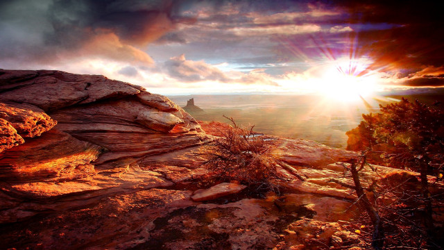 Sunset rocky cliff valley view free wallpaper for desktop - medium preview image
