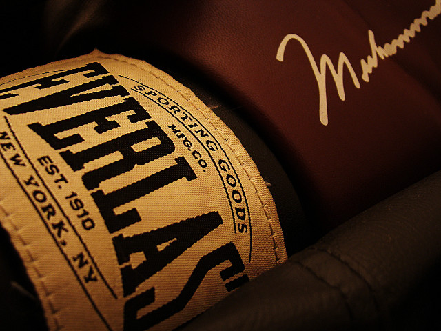 Beer bottle signature leather case free wallpaper for desktop - medium preview image