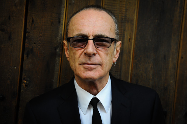 Man suit tie sunglasses wooden free wallpaper for desktop - medium preview image