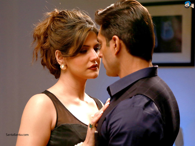 Man woman touching noses blonde free wallpaper for desktop - medium preview image