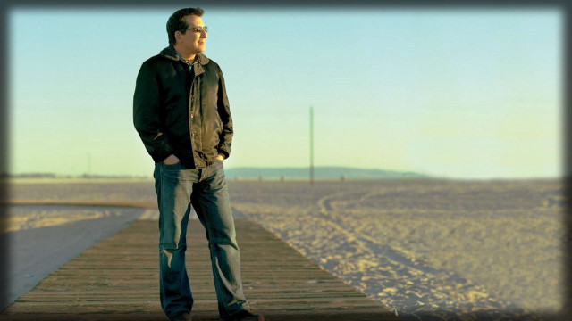 Man bridge nature portrait blurry free wallpaper for desktop - medium preview image