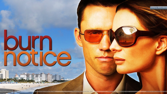 Man woman sunglasses beach city free wallpaper for desktop - medium preview image