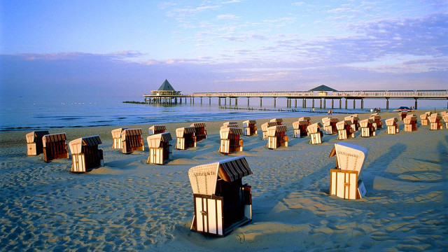 Beach pier beach chairs sand free wallpaper for desktop - medium preview image