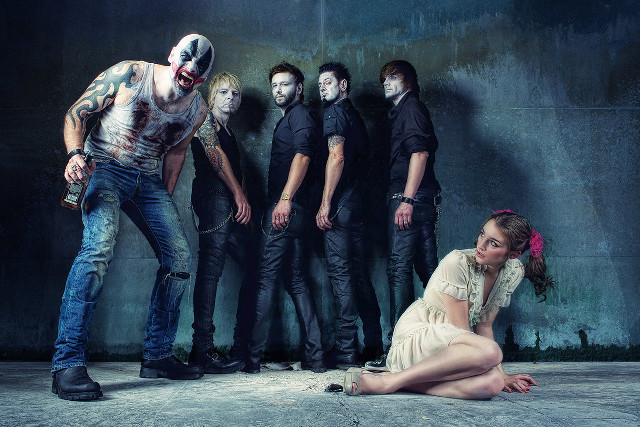 Woman sitting ground group people free wallpaper for desktop - medium preview image