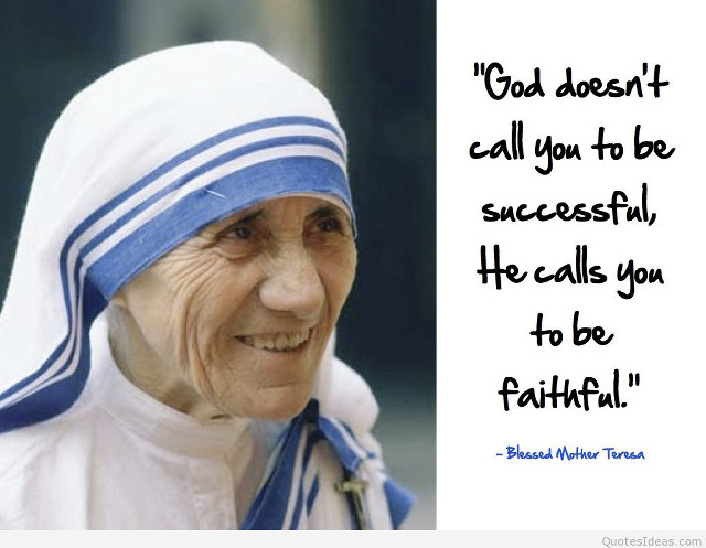 Woman blue white robe quote free wallpaper for desktop - medium preview image