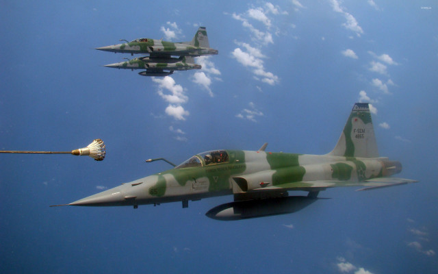 Jets flying blue sky clouds free wallpaper for desktop - medium preview image