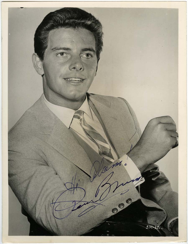 Man suit tie arms crossed free wallpaper for mobile - medium preview image