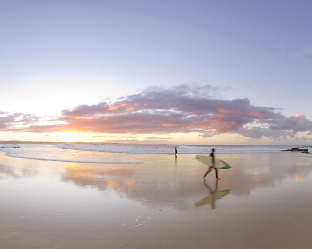 Beach sunset surfboard walking person free wallpaper for desktop - medium preview image