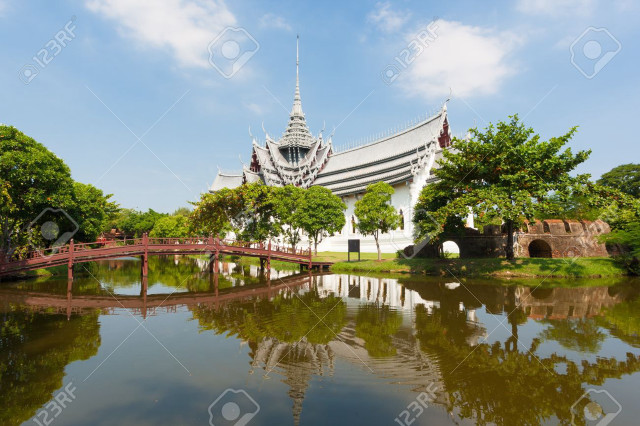 Large building bridge pond stock free wallpaper for desktop - medium preview image