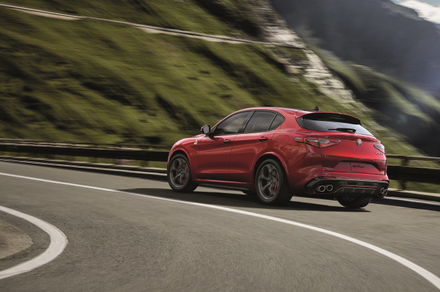 Red alfa mountain road valley free wallpaper for desktop - medium preview image