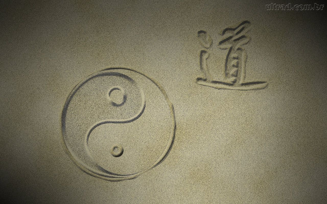 Symbol sand person beach minimalism free wallpaper for desktop - medium preview image