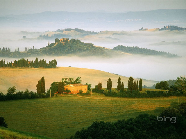 Foggy landscape small house hill free wallpaper for desktop - medium preview image