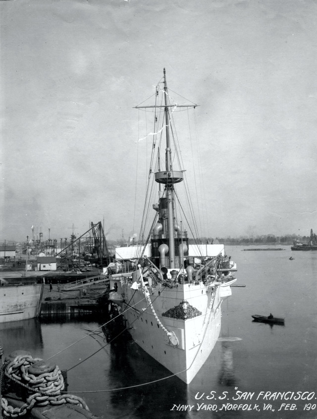 Large boat docked harbor dock free wallpaper for mobile - medium preview image