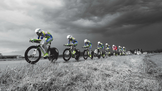 Biking group stormy sky black free wallpaper for desktop - medium preview image