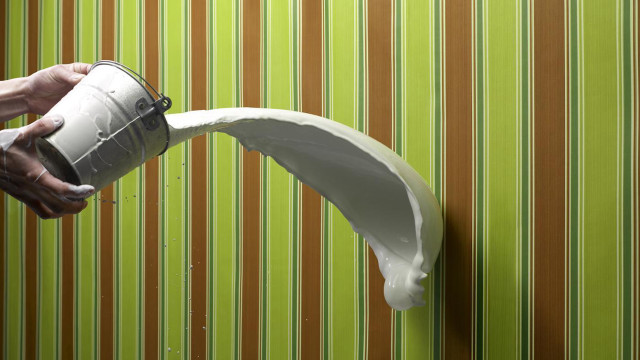 Pouring milk paper towel holder free wallpaper for desktop - medium preview image