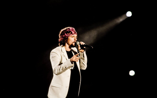 Man white suit pink goggles free wallpaper for desktop - medium preview image