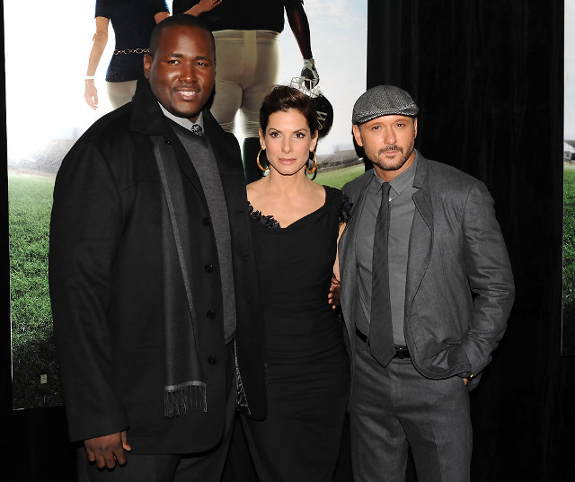 Movie event man women poster free wallpaper for desktop - medium preview image