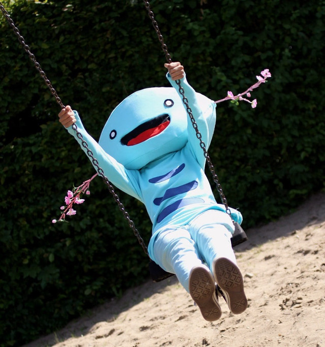 Person blue costume swing pink free wallpaper for tablet - medium preview image