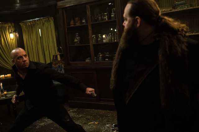 Man furcoat remote cedricseaut renaissance free wallpaper for desktop - medium preview image