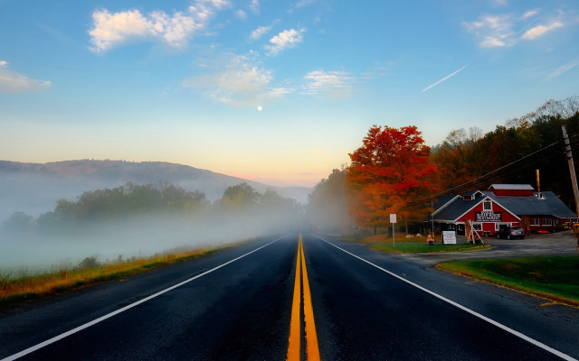 Red house foggy sky autumn free wallpaper for desktop - medium preview image