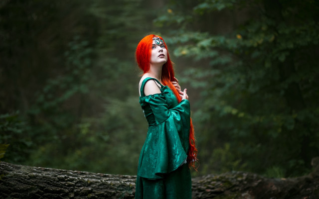 Redhair greendress forest fantasy portrait free wallpaper for desktop - medium preview image