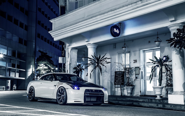 White car building night blue free wallpaper for desktop - medium preview image