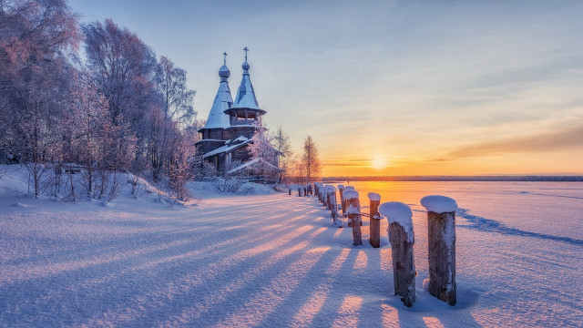 Church snowyfield sunset fence naiveart free wallpaper for desktop - medium preview image