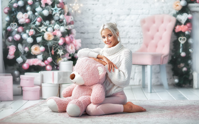Woman sitting pink teddy bear free wallpaper for desktop - medium preview image