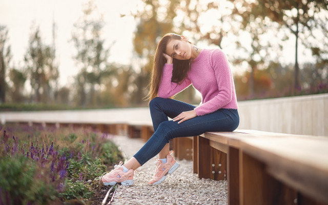 Woman bench park flowers pink free wallpaper for desktop - medium preview image