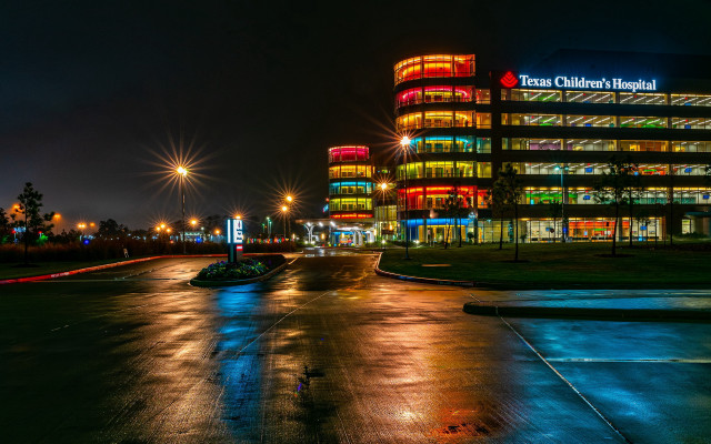 Tokyo cityscape night lights reflection #3 free wallpaper for desktop - medium preview image
