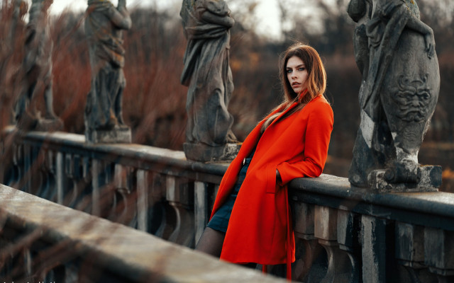 Woman red coat bridge statues free wallpaper for desktop - medium preview image