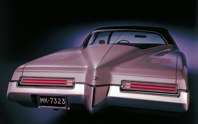 Car license spotlight photorealism richcolors free wallpaper for desktop - medium preview image