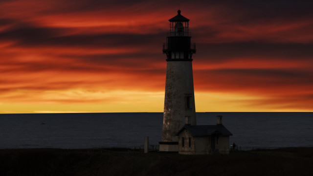 Lighthouse hill sunset clouds red free wallpaper for desktop - medium preview image