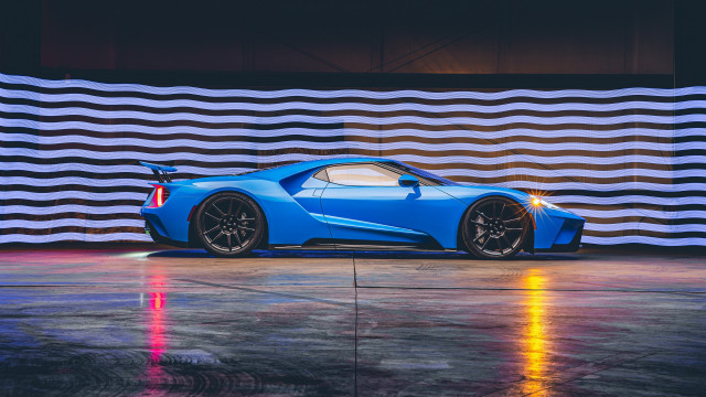 Blue sports car american flag #2 free wallpaper for desktop - medium preview image