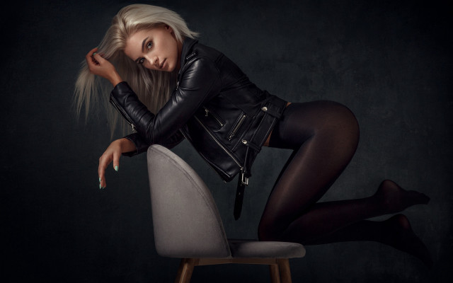 Black blonde woman chair fashion free wallpaper for desktop - medium preview image