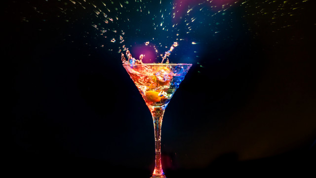 Colorful drink splash neon night free wallpaper for desktop - medium preview image