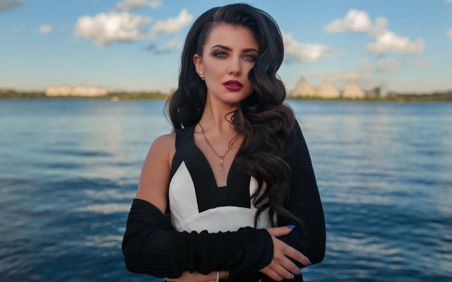 Elina karimova fashion neo romanticism free wallpaper for desktop - medium preview image