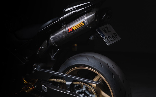 Motorcycle dark room license puzzle free wallpaper for desktop - medium preview image