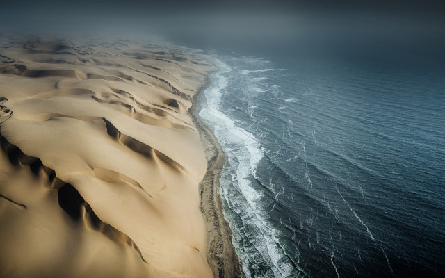 Sand dunes ocean waves beach free wallpaper for desktop - medium preview image