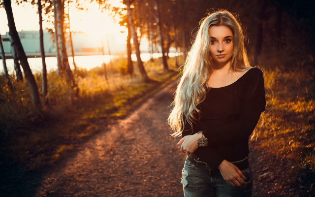 Woman forest dirt road autumn free wallpaper for desktop - medium preview image