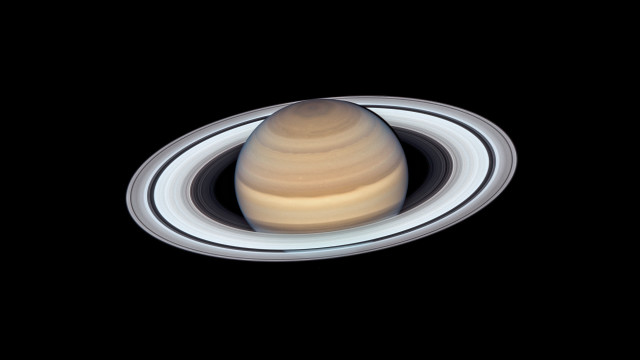 Saturn ring space art raytraced free wallpaper for desktop - medium preview image